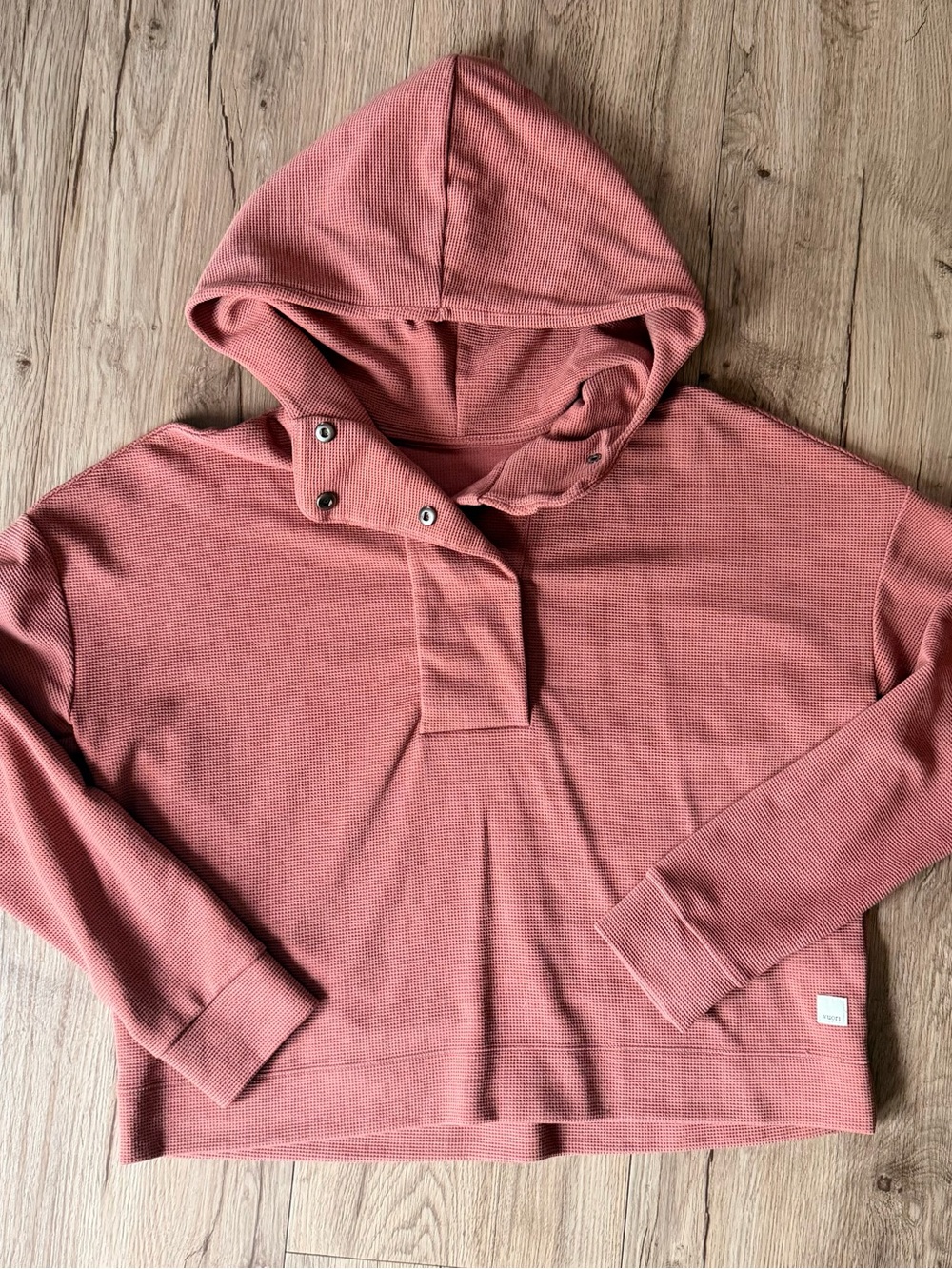 Vuori Hooded Waffle Pullover in Dusty Rose